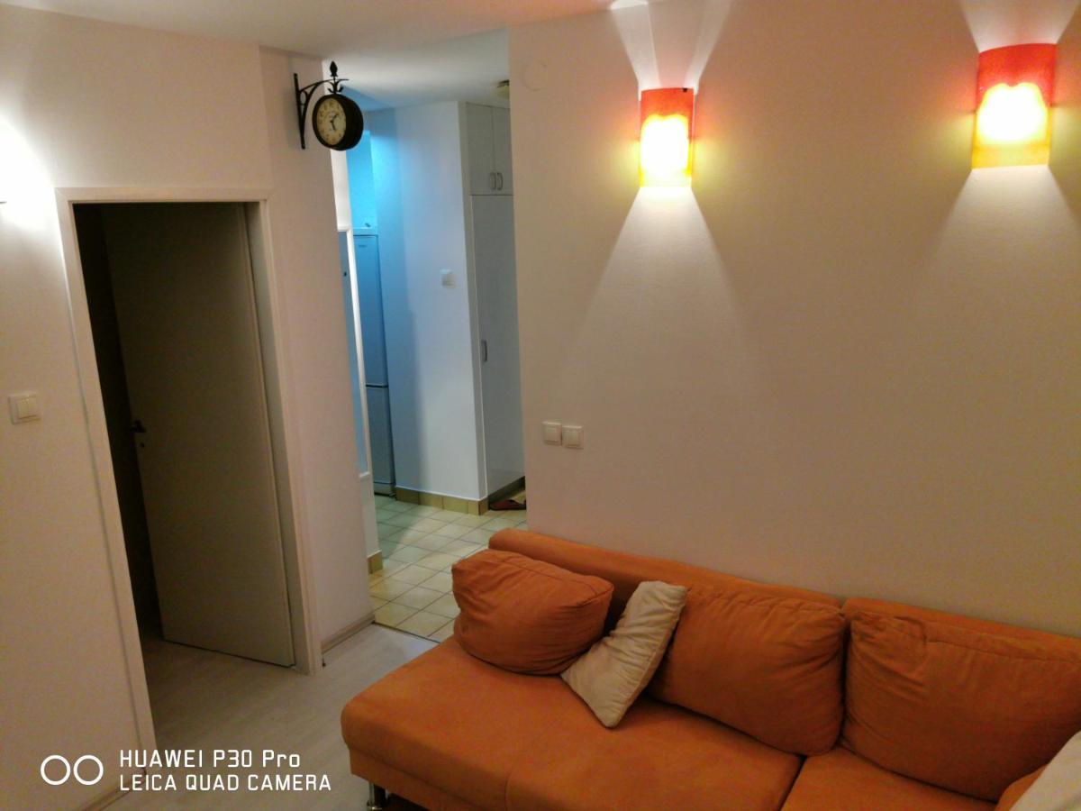 Appartamento Pearl #lake Jarun#green Area#free Parking#cafes, Tram To City, Markets#balcony&sunny&easy Self Check In 24-7