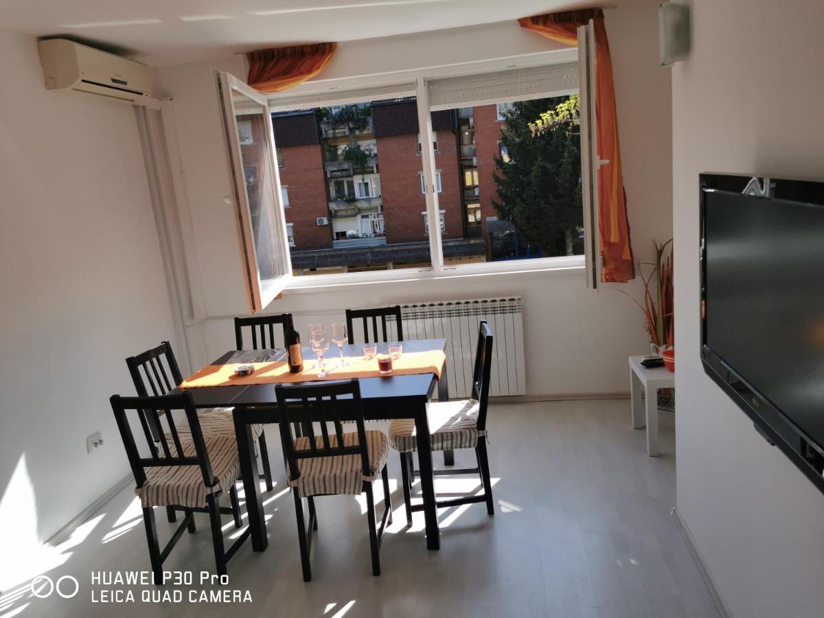 Pearl #lake Jarun#green Area#free Parking#cafes, Tram To City, Markets#balcony&sunny&easy Self Check In 24-7 Appartamento *