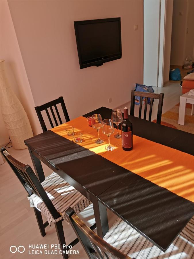 Pearl #lake Jarun#green Area#free Parking#cafes, Tram To City, Markets#balcony&sunny&easy Self Check In 24-7 Appartamento